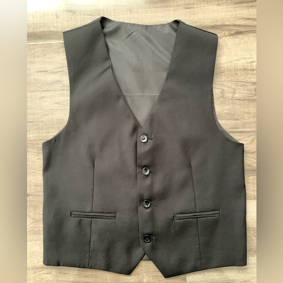 Boys Black Suit - Picture 2 of 3